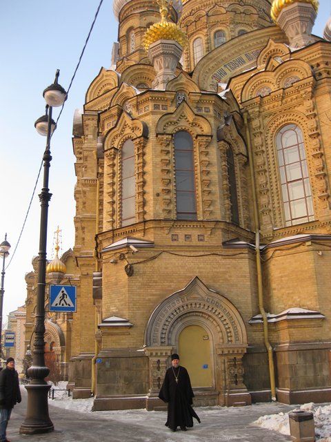 Паломническая поездка ко святыням Москвы и Санкт-Петербурга