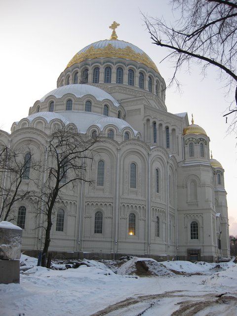 Паломническая поездка ко святыням Москвы и Санкт-Петербурга