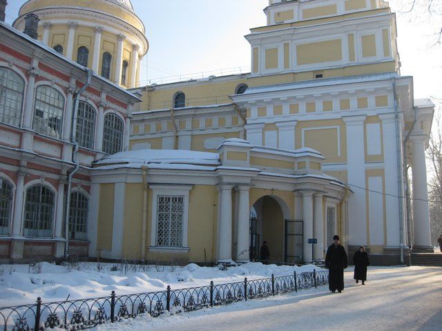 Паломническая поездка ко святыням Москвы и Санкт-Петербурга