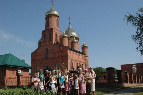 Посещение паломниками нашего храмового комплекса