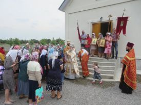 Божественная литургия в с. Надеждовка