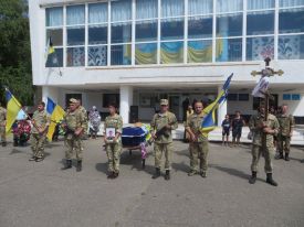 Священники благочиния совершили отпевание солдата, погибшего на востоке нашей страны