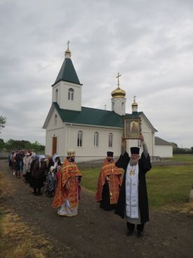 Божественная литургия в с. Надеждовка