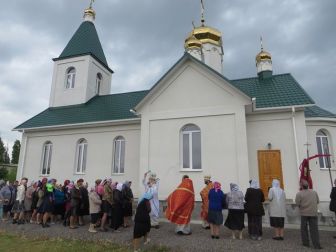 Божественная литургия в с. Надеждовка