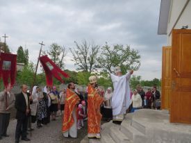 Божественная литургия в с. Надеждовка