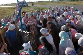 Традиционный Крестный ход из Чаплинки в Асканию-Нова