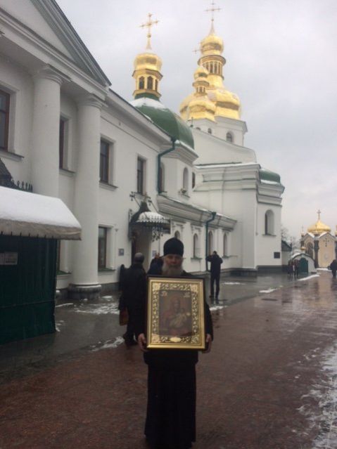 Поклонение святыням