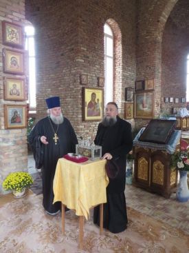Управляющий патриаршими приходами в Канаде посетил наш храмовый комплекс