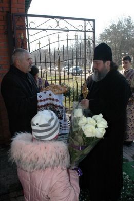 День чествования иконы Божией Матери "Путеводительница - Тихвинская"