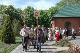 Преполовение Пятидесятницы. Престольный праздник святой блаженной Матроны