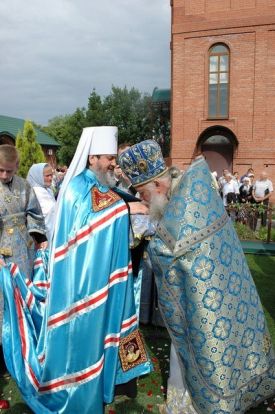 Престольный праздник Божией Матери в честь Ее иконы «Мати Молебница»