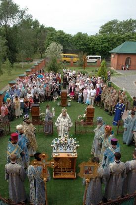 Престольный праздник Божией Матери в честь Ее иконы «Мати Молебница»