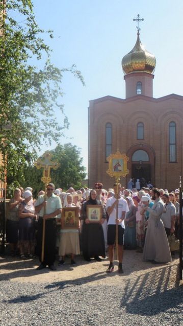 Божественная литургия в Иоанно-Предтеченском храме