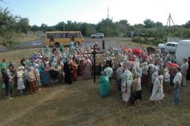 Традиционный Крестный ход из Чаплинки в Асканию-Нова