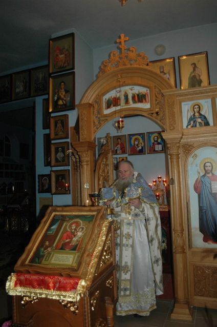 Очередная ночная Божественная литургия