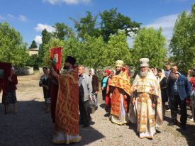 Божественная литургия в с. Надеждовка