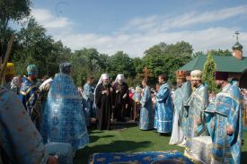 Престольный праздник Божией Матери в честь Ее иконы «Мати Молебница»