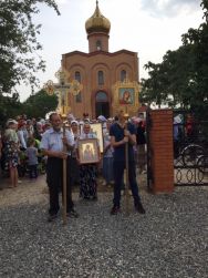 Традиционный Крестный ход из Чаплинки в Асканию-Нова