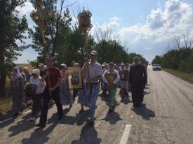 Традиционный Крестный ход из Чаплинки в Асканию-Нова