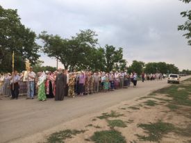 Традиционный Крестный ход из Чаплинки в Асканию-Нова