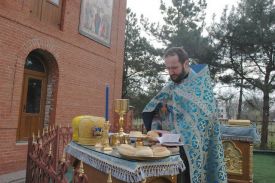 День чествования иконы Божией Матери "Путеводительница - Тихвинская"