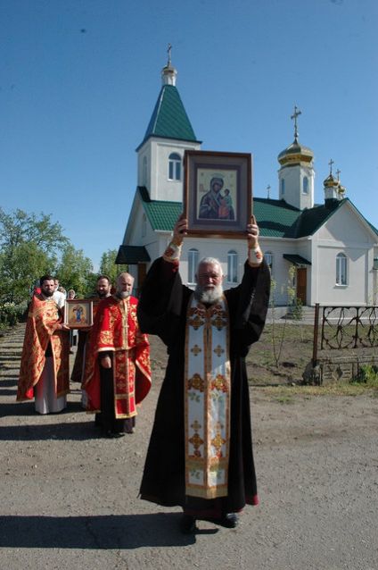 Божественная литургия в с. Надеждовка