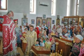 Божественная литургия в Иоанно-Предтеченском храме