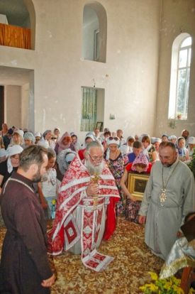 Традиционный Крестный ход из Чаплинки в Асканию-Нова