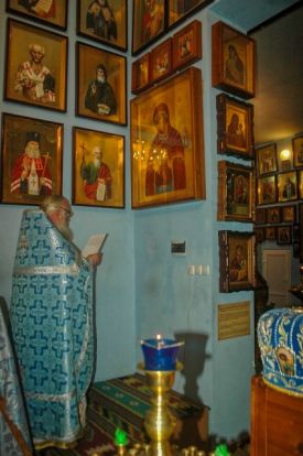 Ночная Божественная литургия
