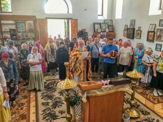 Божественная литургия в Иоанно-Предтеченском храме