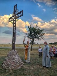 Традиционный Крестный ход из Чаплинки в Асканию-Нова