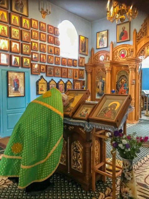 Святии отцы Александре Свирский и Александре Невский, молите Бога о нас!