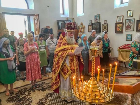 Божественная литургия в Иоанно-Предтеченском храме