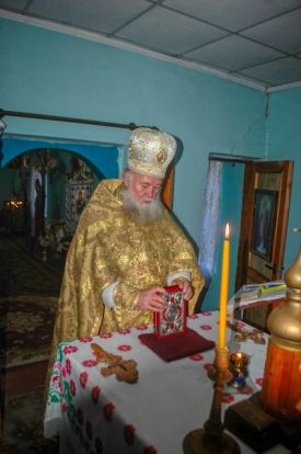 Божественная литургия в с. Хлебодаровка