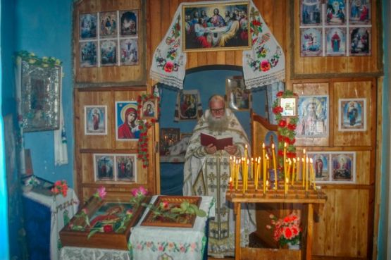 Божественная литургия в с. Молочное