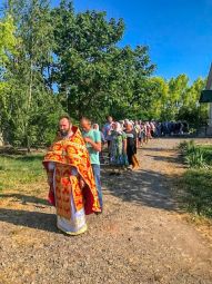 Божественная литургия в с. Надеждовка