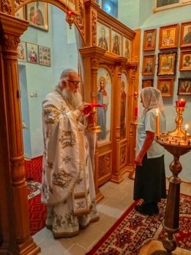 Ночная Божественная литургия