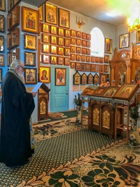 День чествования икон Божией Матери «Корфская», «Скорбящая о младенцах, во чреве убиенных», памяти священномученика Власия и святой праведной царицы Феодоры