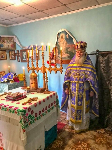 Божественная литургия в с. Хлебодаровка