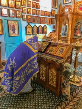 Божественная литургия в с. Хлебодаровка