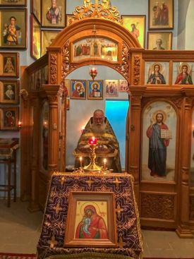 Ночная Божественная литургия