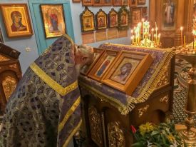 Ночная Божественная литургия