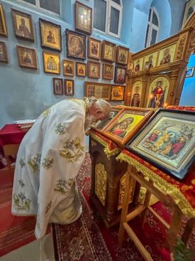 Ночная Божественная литургия