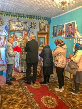 Божественная литургия в с. Хлебодаровка