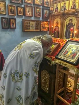 Ночная Божественная литургия