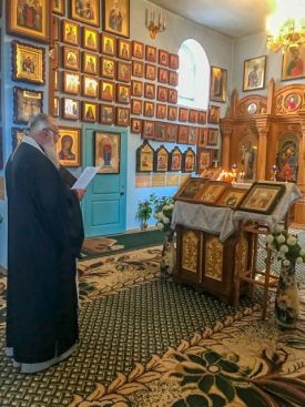 Молебен с чтением акафистов