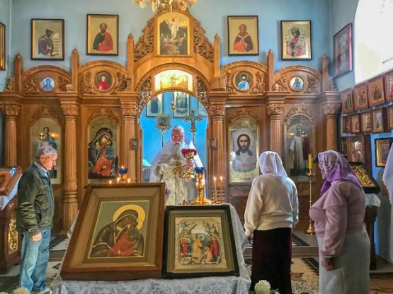 Богослужение в праздник Преполовения Пятидесятницы