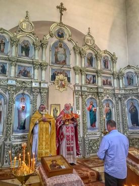 Традиционный Крестный ход из Чаплинки в Асканию-Нова