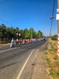 Традиционный Крестный ход из Чаплинки в Асканию-Нова