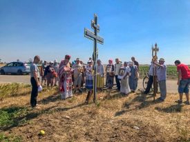 Традиционный Крестный ход из Чаплинки в Асканию-Нова